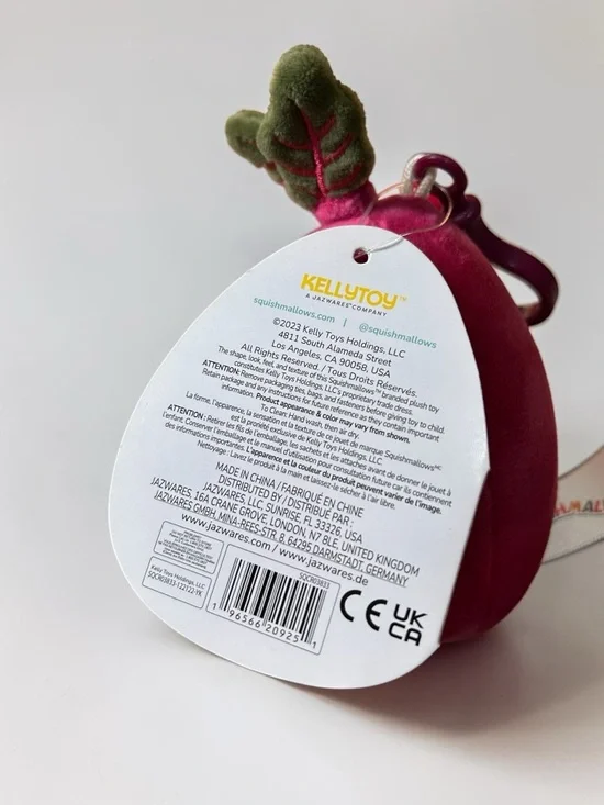 Squishmallows Claudia Beet Clip-On Keychain NWT 2023 Kellytoy - Picture 6 of 7